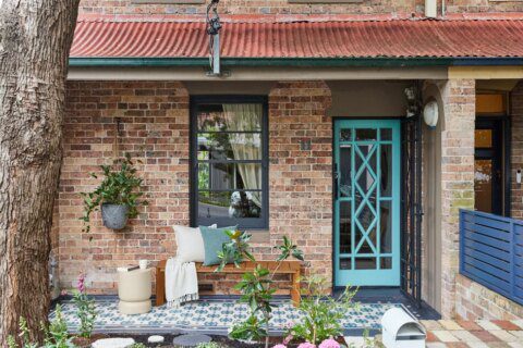 Como fazer estêncil e pintar um pátio de concreto