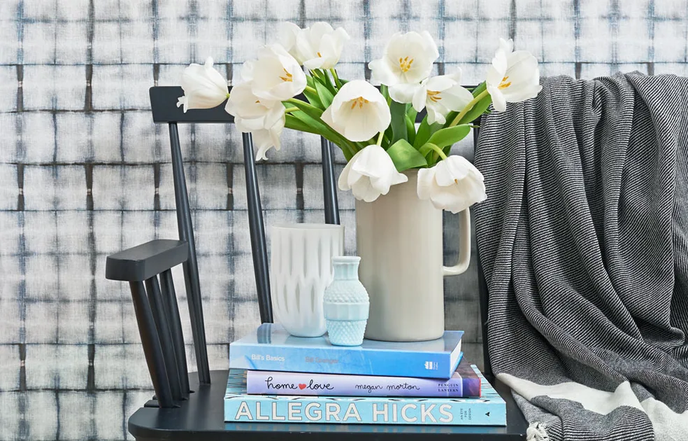 Como pendurar papel de parede | Better Homes & Gardens Australia